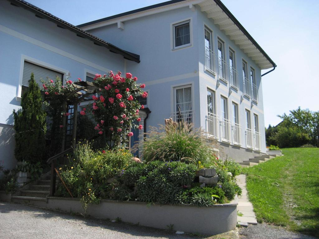 Gastehaus Zieserl Deutsch Kaltenbrunn Dış mekan fotoğraf